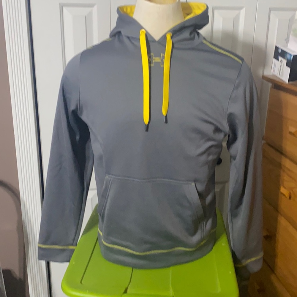 Under Armour Men’s Medium Gray/Yellow Sweatshirt (2)